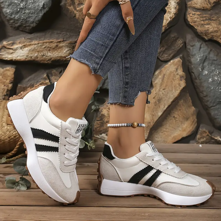Teodora | Comfortable and Versatile Sneakers